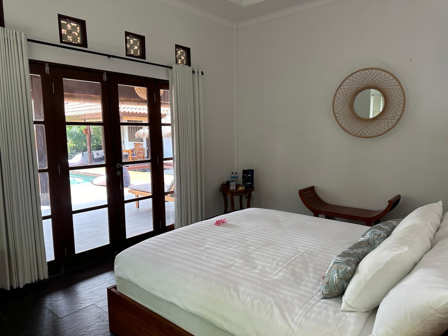Bale Solah Lombok Holiday Resort Senggigi Exterior foto